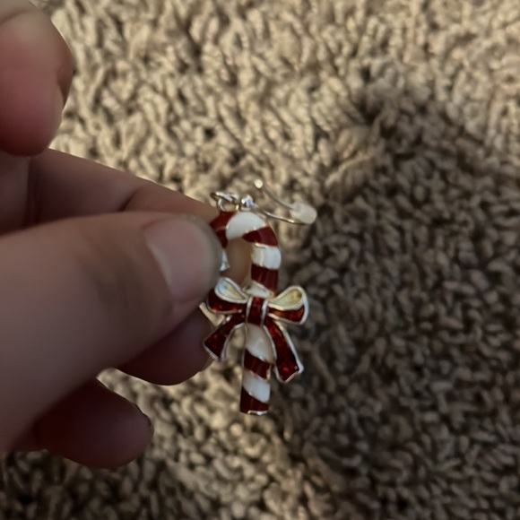 Earrings for anyone - Picture 5 of 17